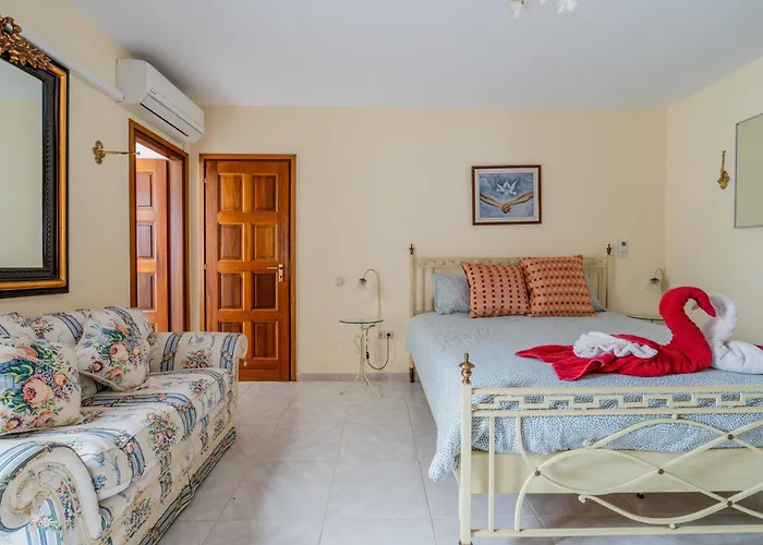 Oceano With Private Heated Pool, Aircon And Seaview Parque Holandes