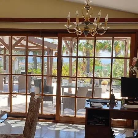 Oceano With Private Heated Pool, Aircon And Seaview וילה Parque Holandes