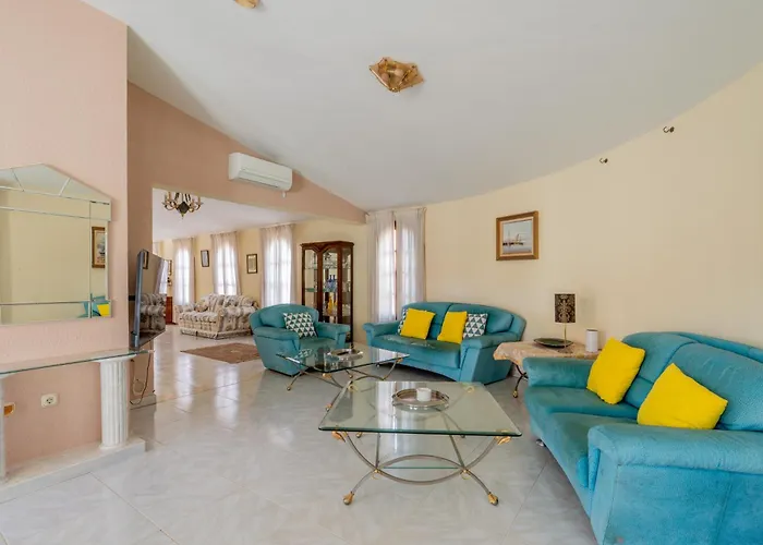 Oceano With Private Heated Pool, Aircon And Seaview *