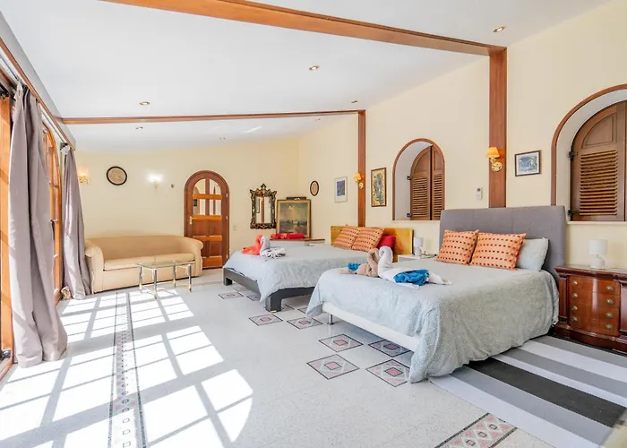 Villa Oceano With Private Heated Pool, Aircon And Seaview
