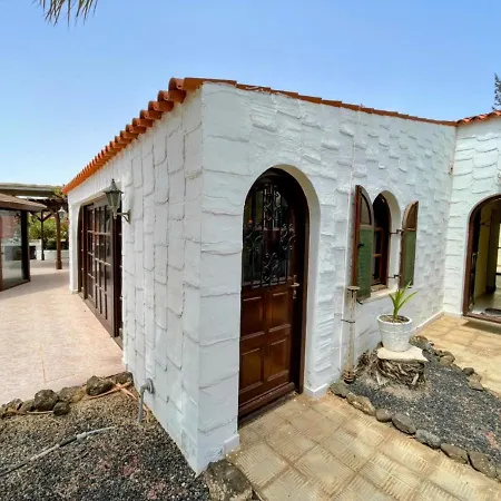 Villa Oceano With Private Heated Pool, Aircon And Seaview